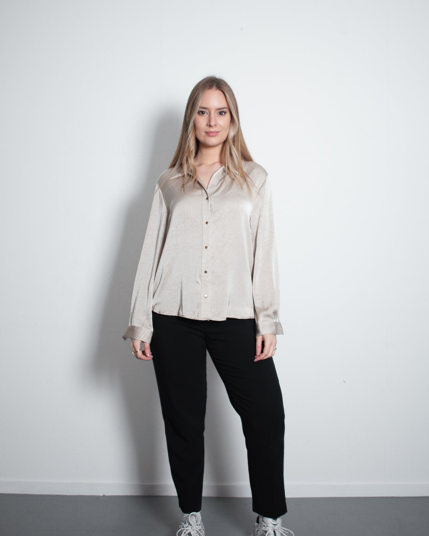 AKU Blouse TAUPE