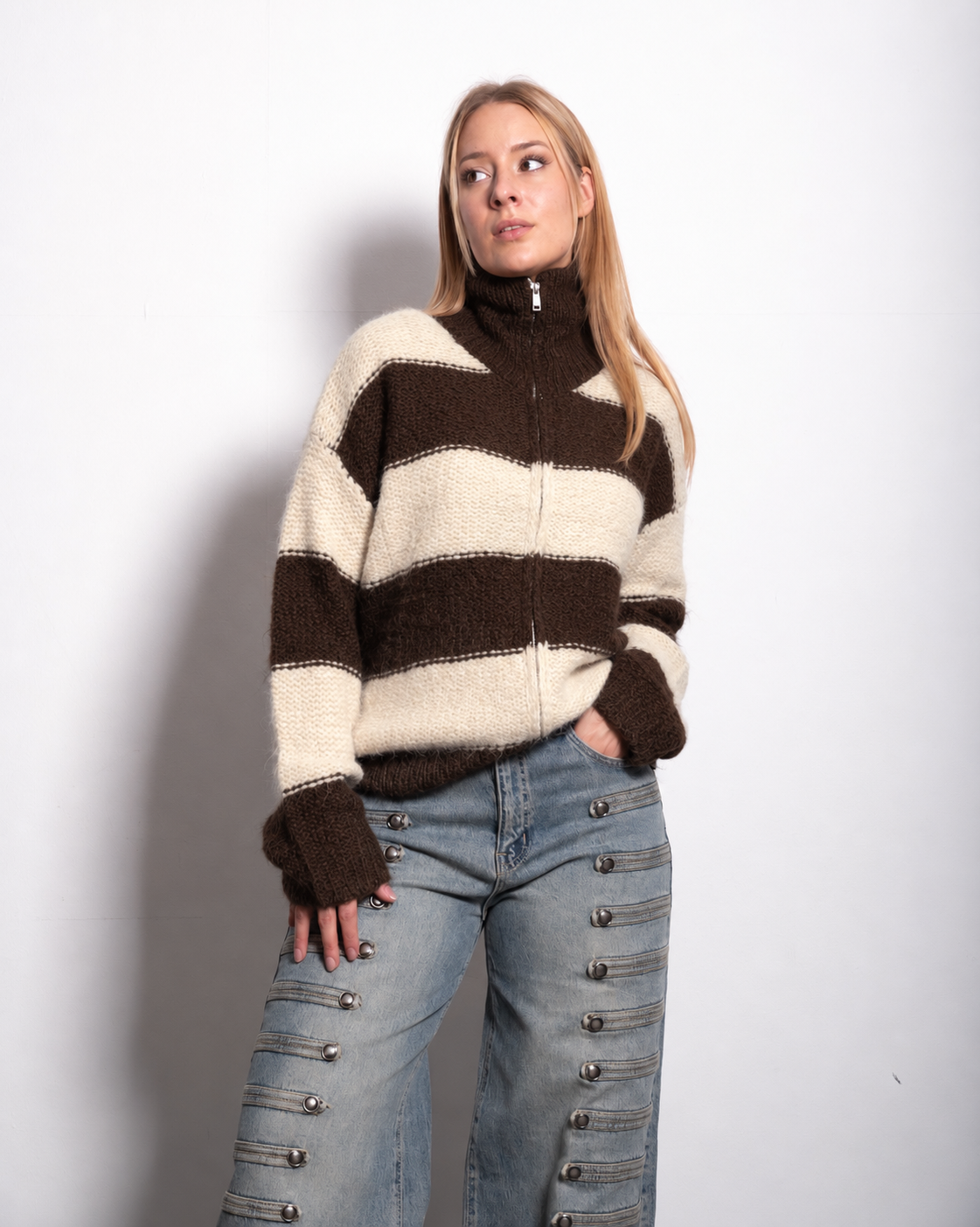 HIGH NECK FLUFFY STRIPED ZIP UP SWEATER BROWN/CREAM | SEISHIKI STUDIO