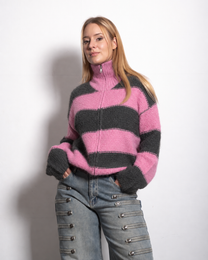 HIGH NECK FLUFFY STRIPED ZIP UP SWEATER PINK/GREY | SEISHIKI STUDIO