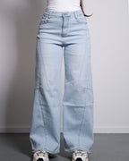 LIGHT WASH WIDE LEG JEANS WITH SLANTED FRONT SEAMS - INSEAM 76CM