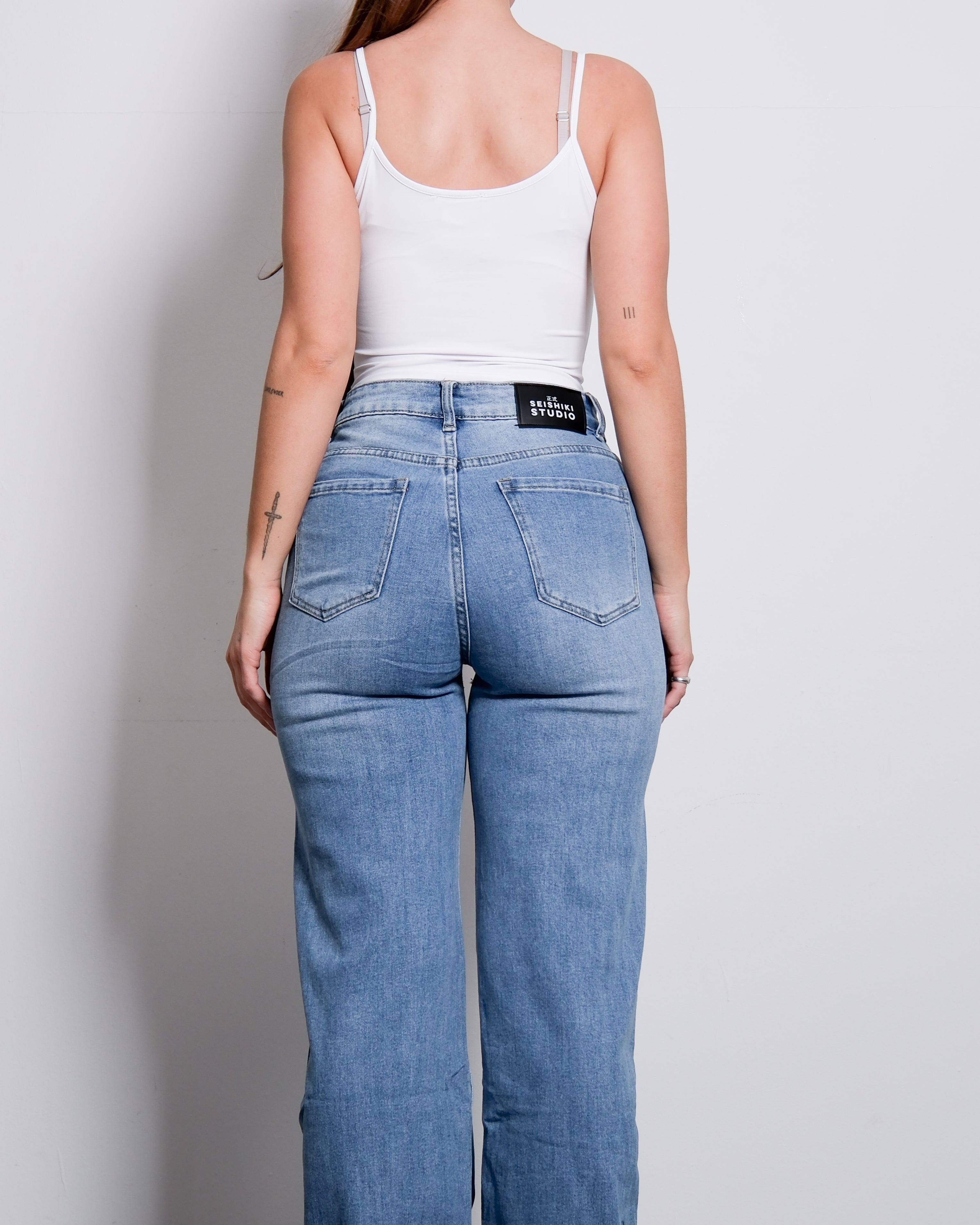 MEDIUM WASH WIDE LEG JEANS - INSEAM 78CM