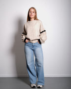 STRIPED SLEEVE SWEATER CREAM