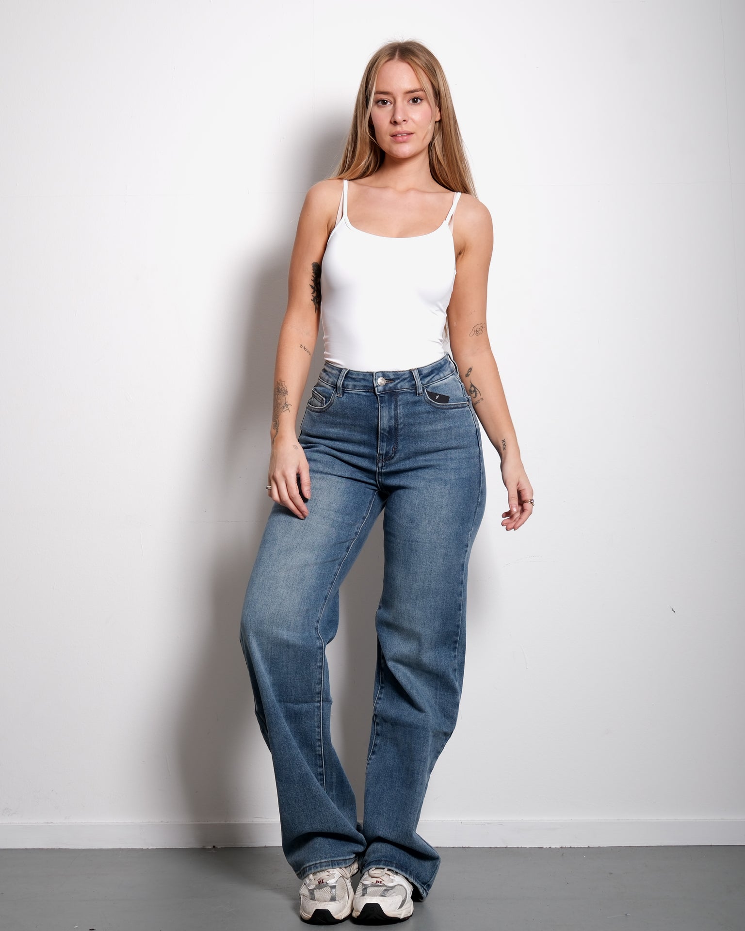 TALL STRETCHY DARK WASH WIDE LEG JEANS - INSEAM 86CM | SEISHIKI STUDIO
