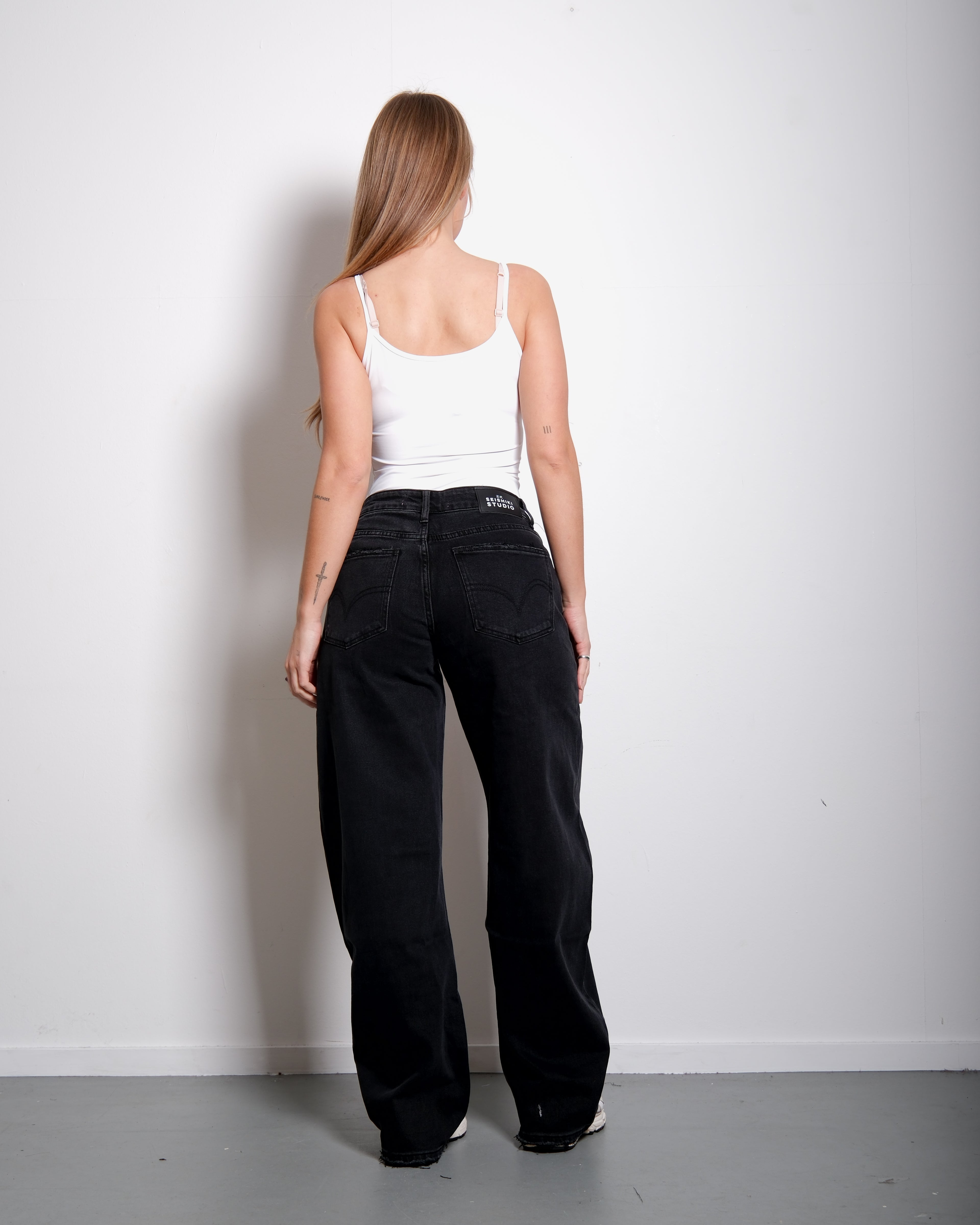 BARREL JEANS BLACK - INSEAM 83CM