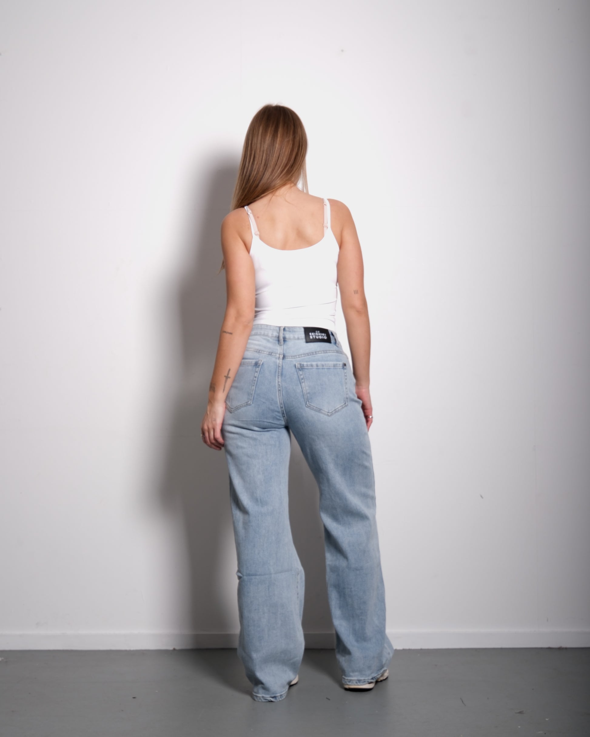 STRETCHY RIPPED KNEE LIGHT WASH WIDE LEG JEANS - INSEAM 82CM | SEISHIKI STUDIO