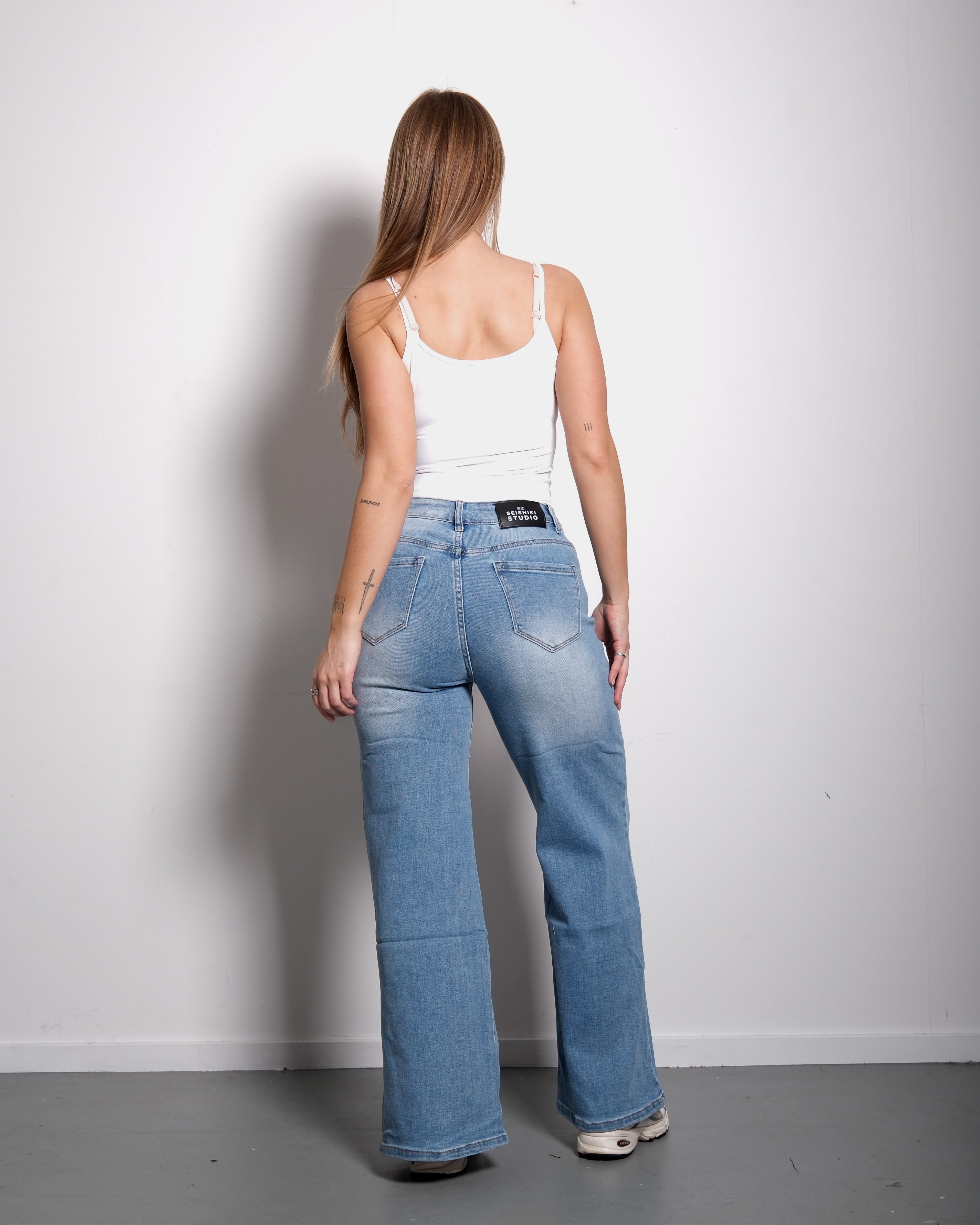 SPLIT BOTTOM MEDIUM WASH WIDE LEG JEANS - INSEAM 74CM