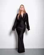 LONGSLEEVE DRESS WITH DEEP V BLACK