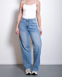 Stretchy Light Wash Bootcut Jeans with Ripped Bottom, curvy fit, 75 cm inseam – SEISHIKI STUDIO