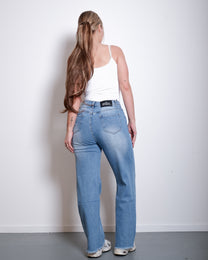 Stretchy Light Wash Bootcut Jeans with Ripped Bottom, curvy fit, 75 cm inseam – SEISHIKI STUDIO