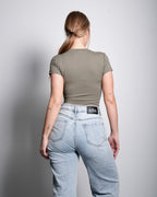 SEISHIKI STUDIO Superelastisches, Stretchy Oberteil mit kurzen Ärmeln, grün