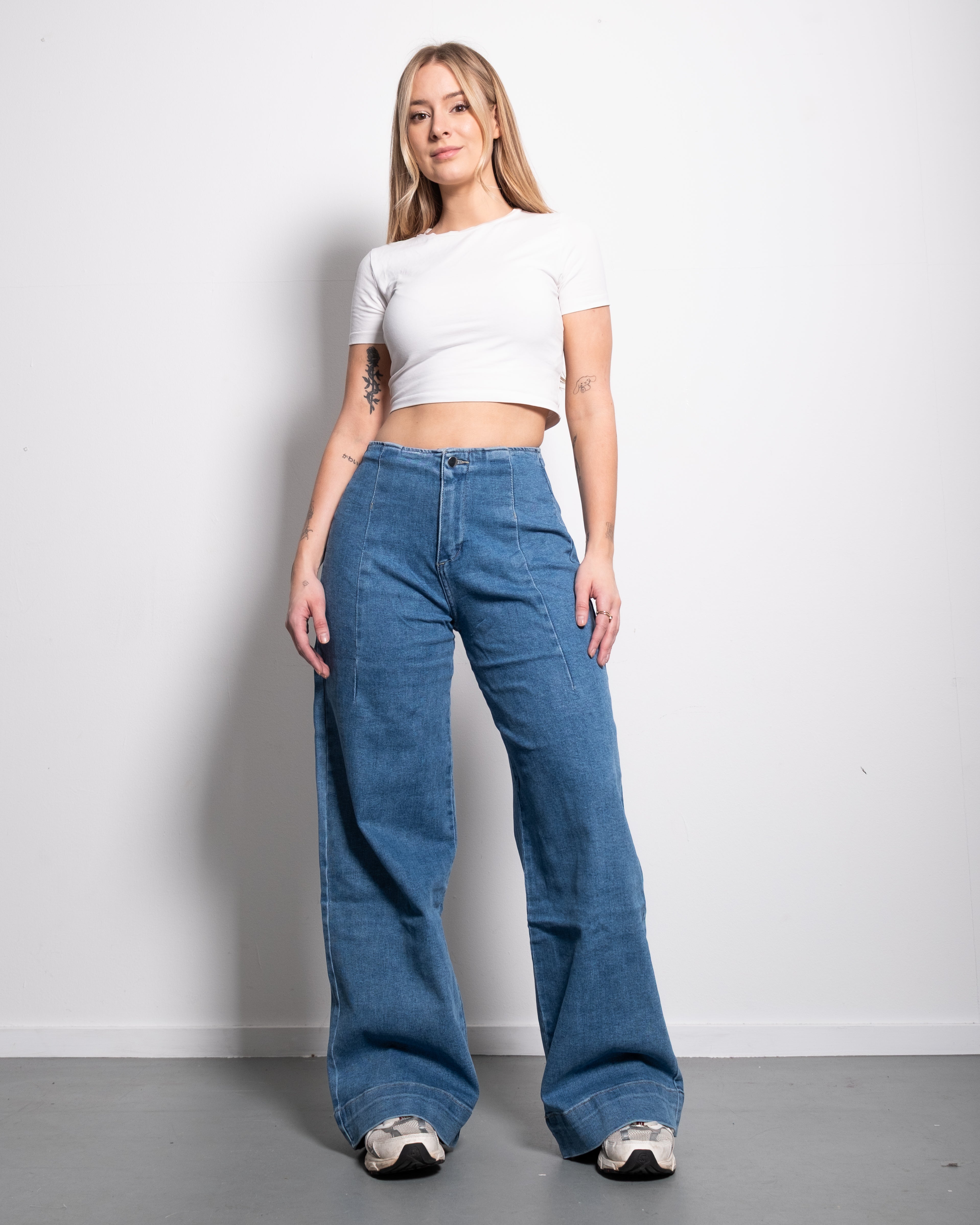 Denim broek met medium wassing - binnenbeenlengte 82 cm