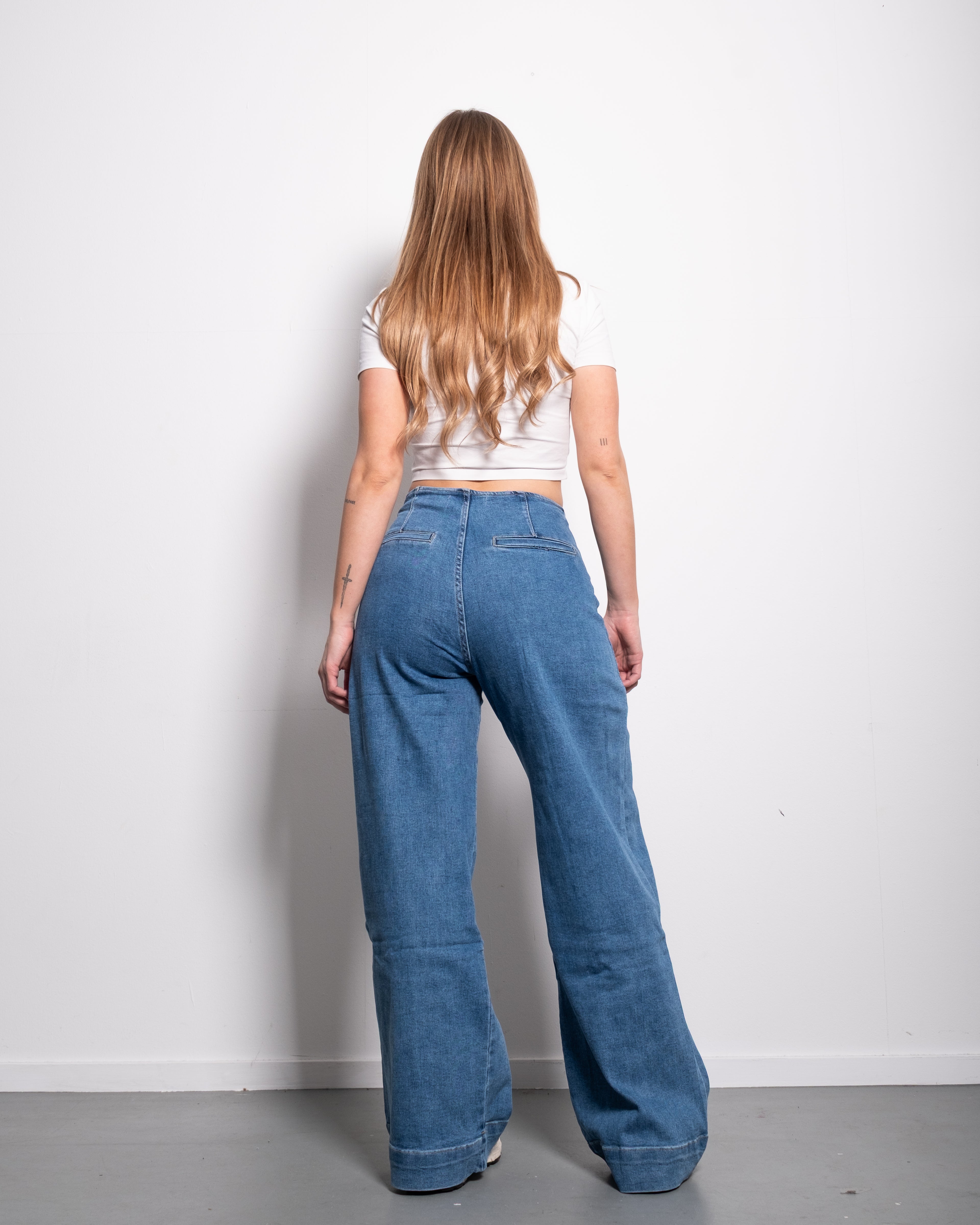 Denim broek met medium wassing - binnenbeenlengte 82 cm