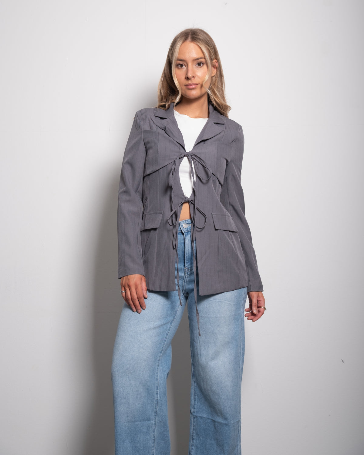 SEISHIKI STUDIO Tie Front Blazer Grey