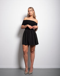 SEISHIKI STUDIO Off-Shoulder Mini Dress – Stretchy Bodice &amp; Flowy Skirt