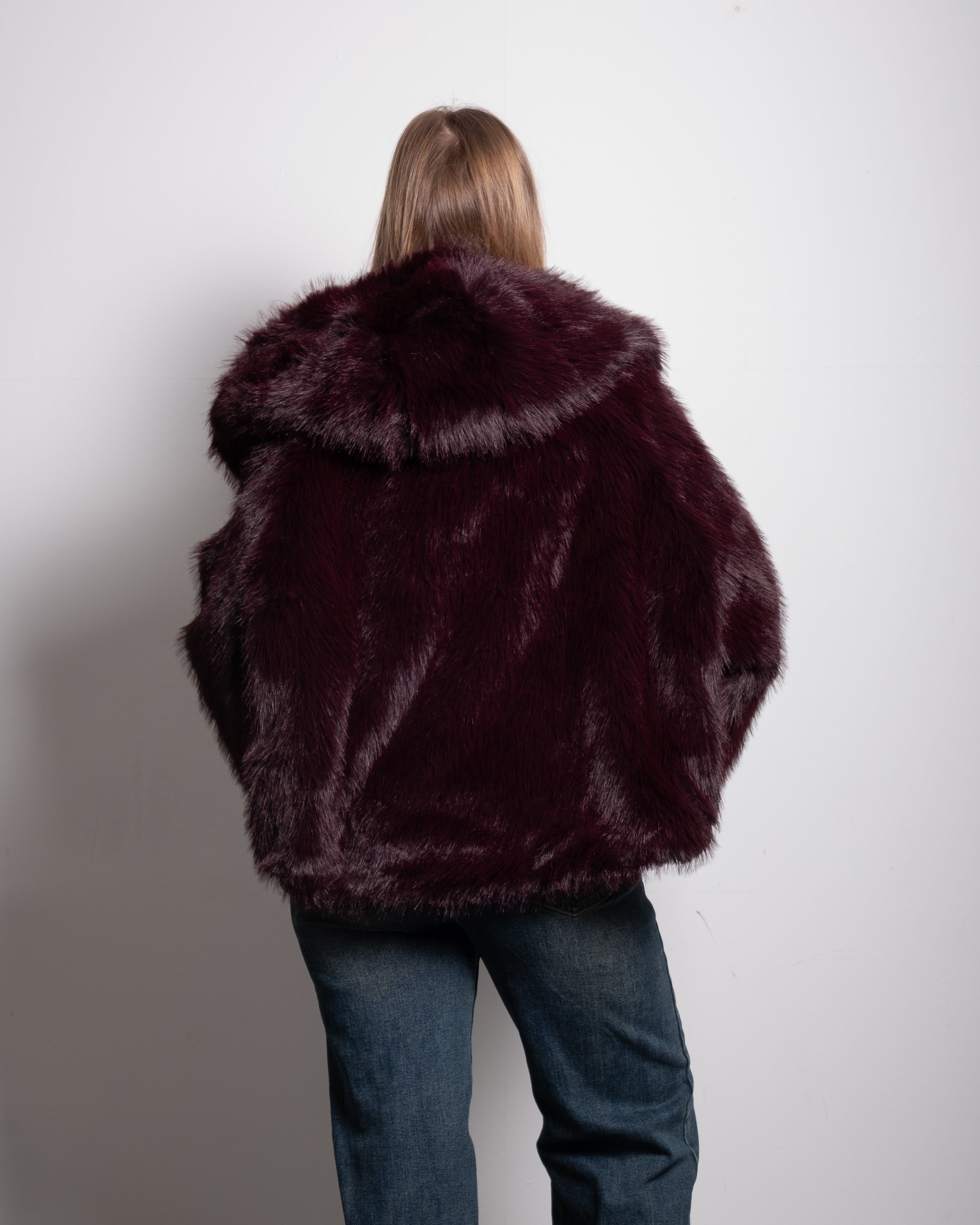 short faux fur jacket with hood wine