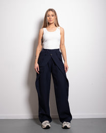 SEISHIKI STUDIO stretchy back pleated front button striped pants dark blue