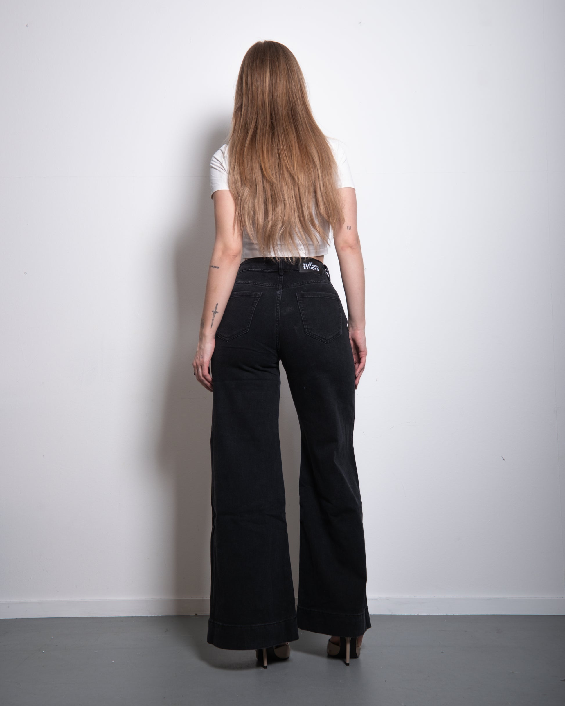 BODY SHAPING - LIGHT STRETCH - HIGH WAIST BLACK WIDE LEG JEANS - 75CM | SEISHIKI STUDIO