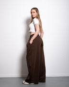 SEISHIKI STUDIO Relaxed Barrel Sweatpants BROWN