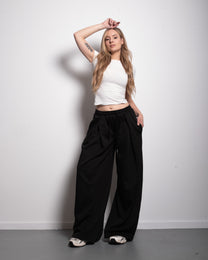 ULTRA STRETCH SEISHIKI STUDIO Relaxed Barrel Sweatpants BLACK | SEISHIKI STUDIO