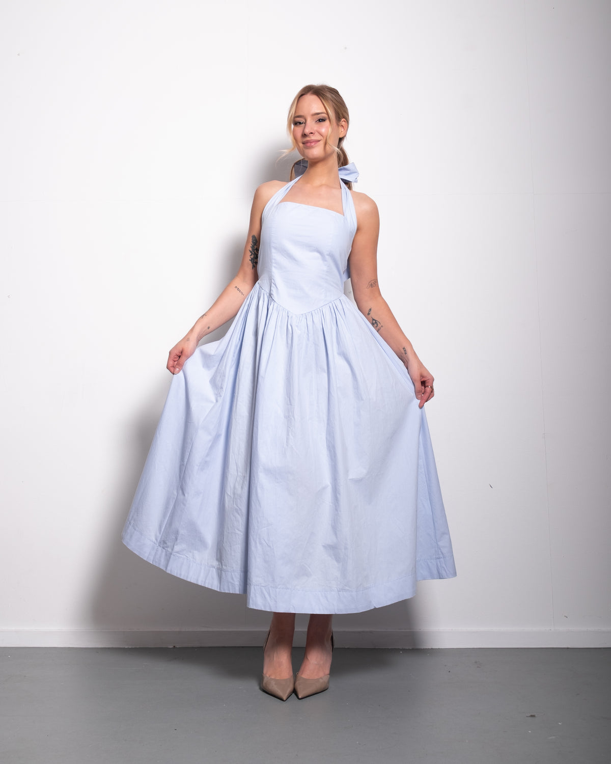 Halter neck bow dress baby blue | SEISHIKI STUDIO