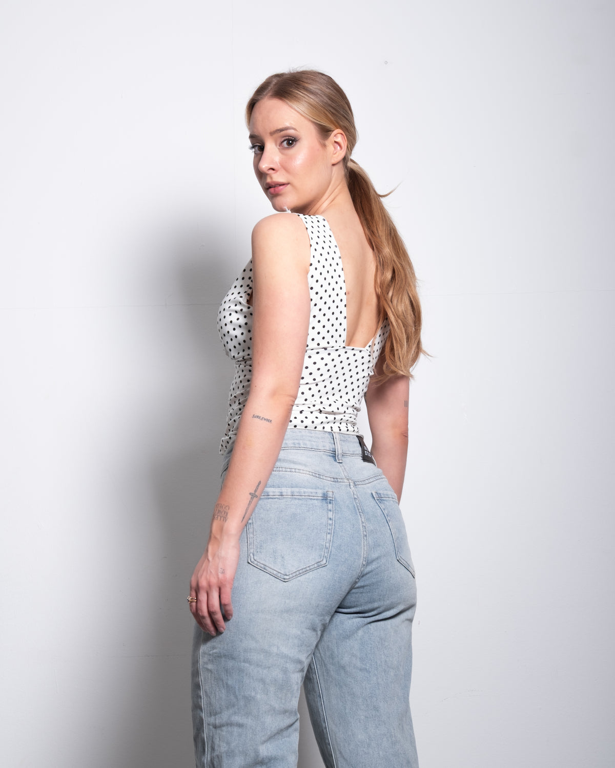 stretchy polkadot top with thick straps | SEISHIKI STUDIO