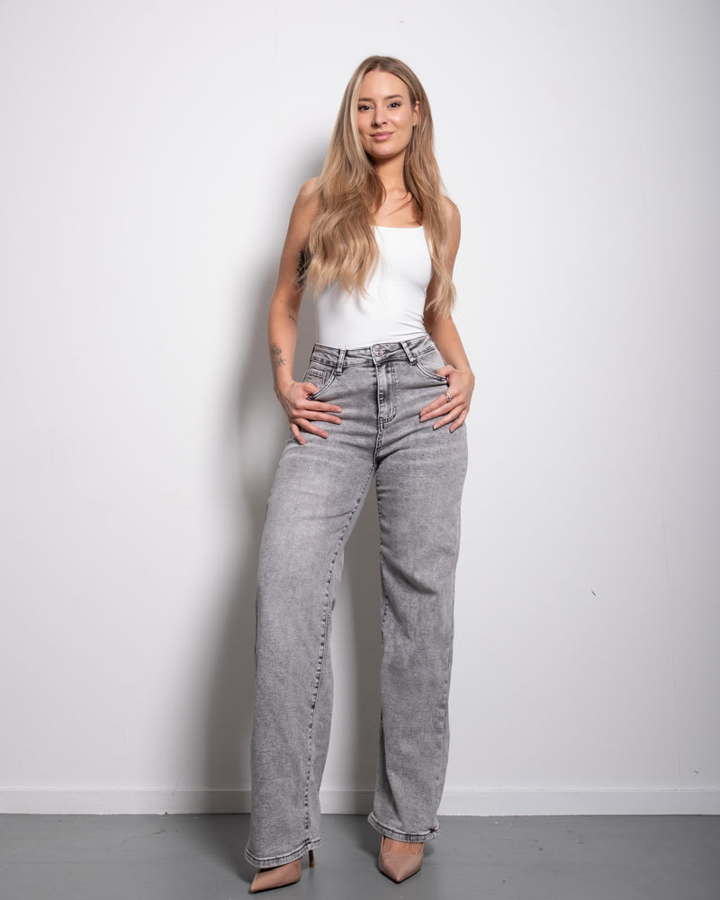Wide leg