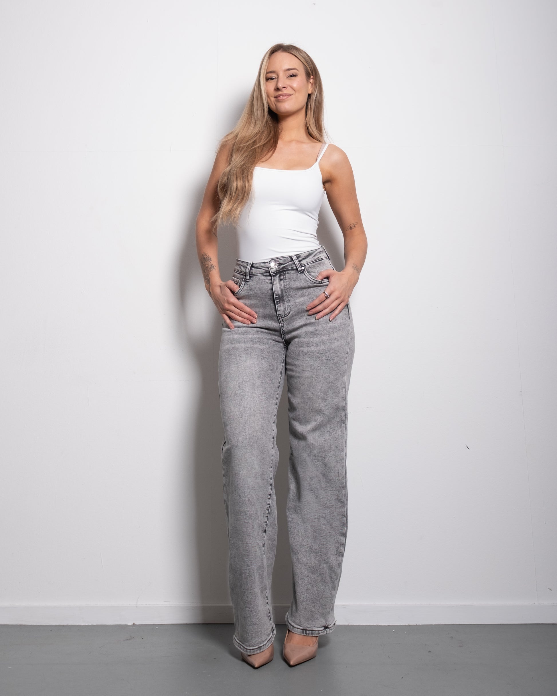 BUTTER FLEX - SUPER STRETCH High Waist Grey Wide Leg Jeans - INSEAM 79CM | SEISHIKI STUDIO