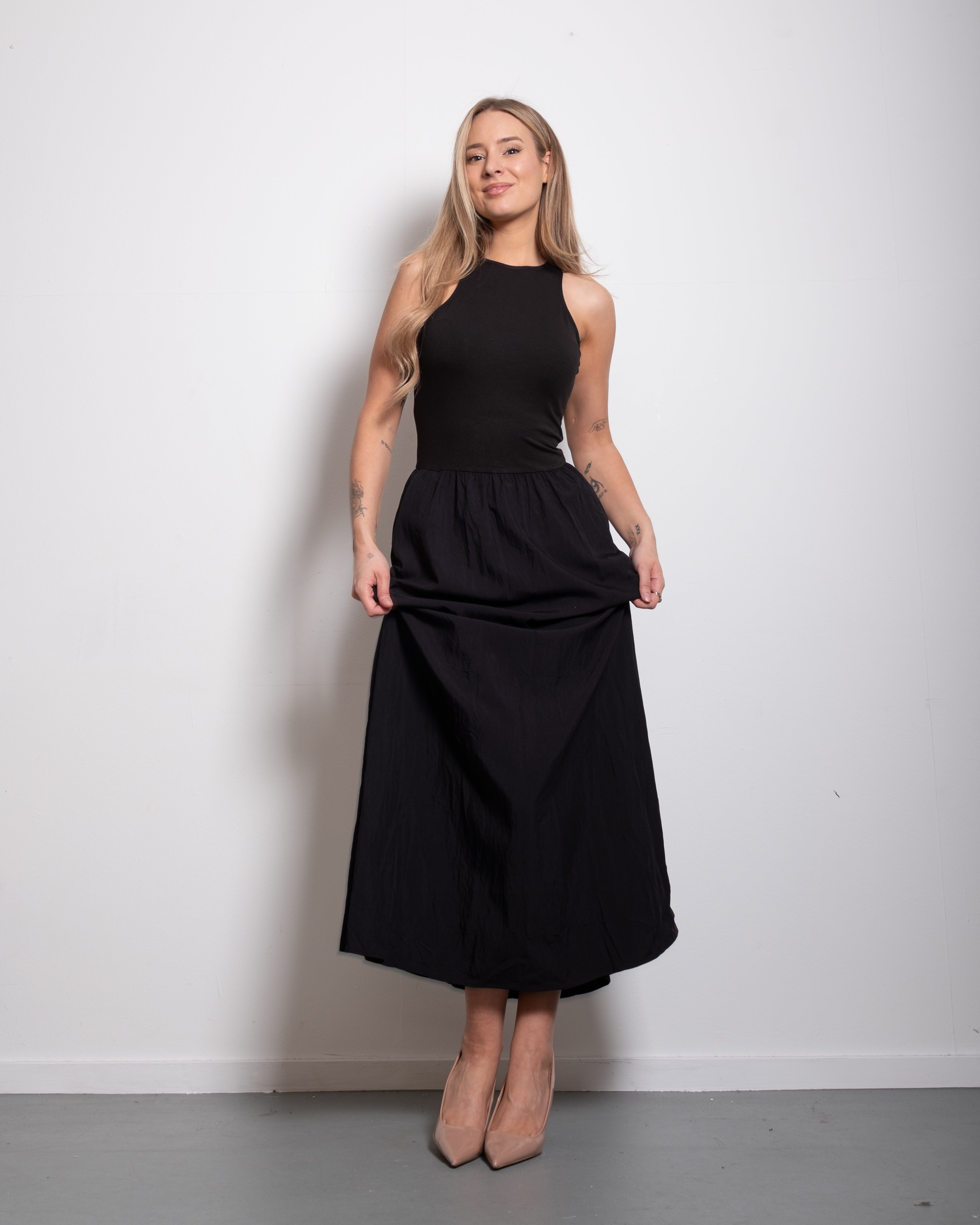 ultra stretchy halter neck top dress black