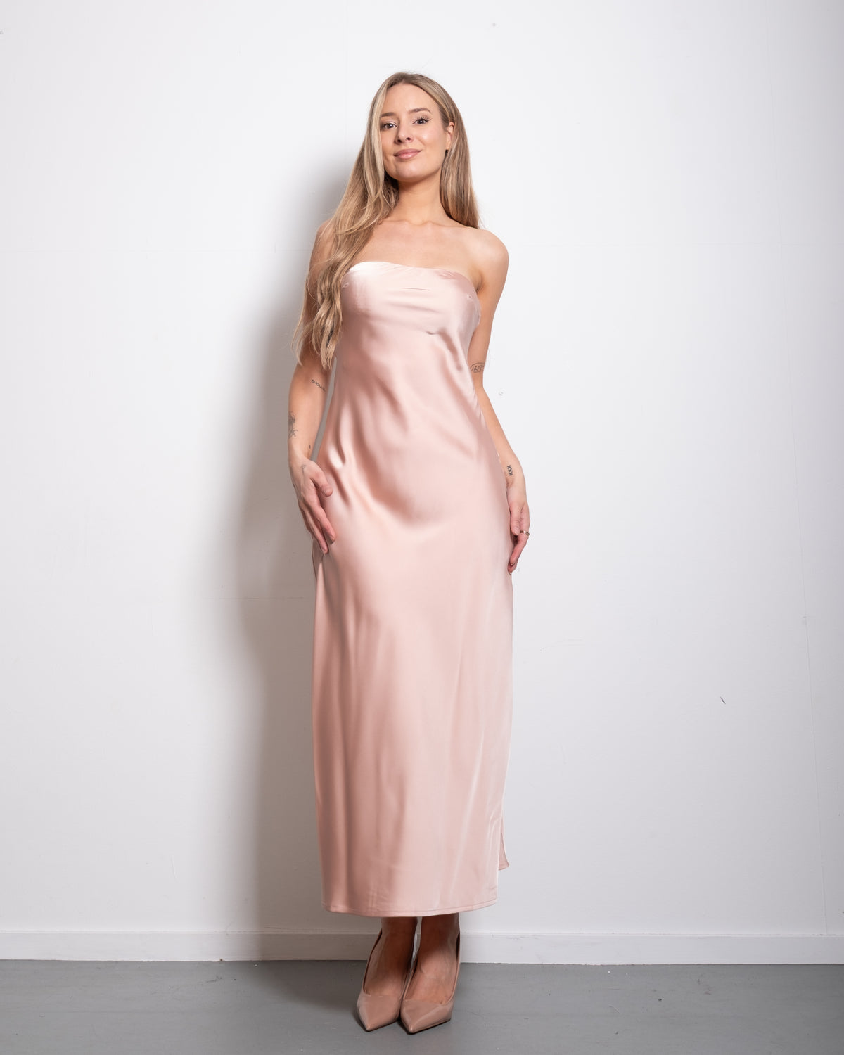 strapless silky dress rose | SEISHIKI STUDIO