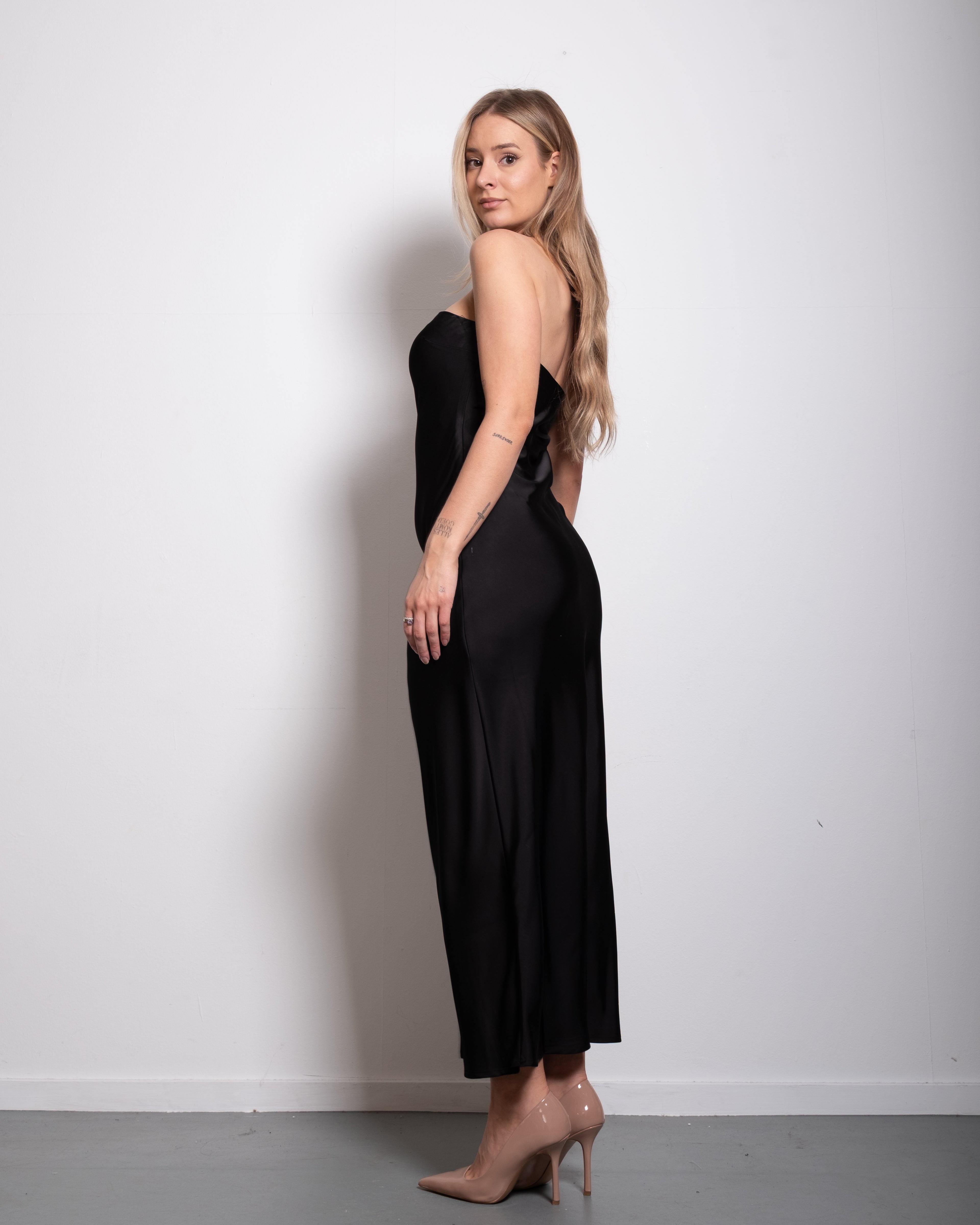 strapless silky dress black