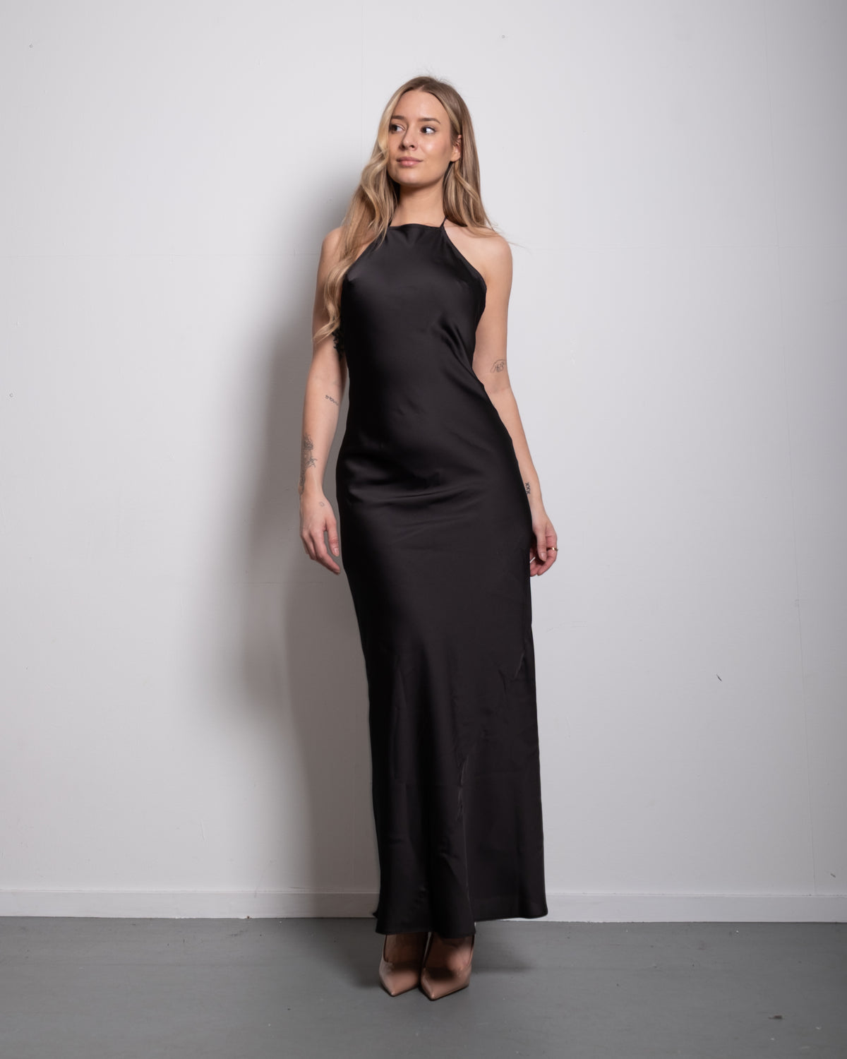 Halter Top Silky Dress Black – SEISHIKI STUDIO