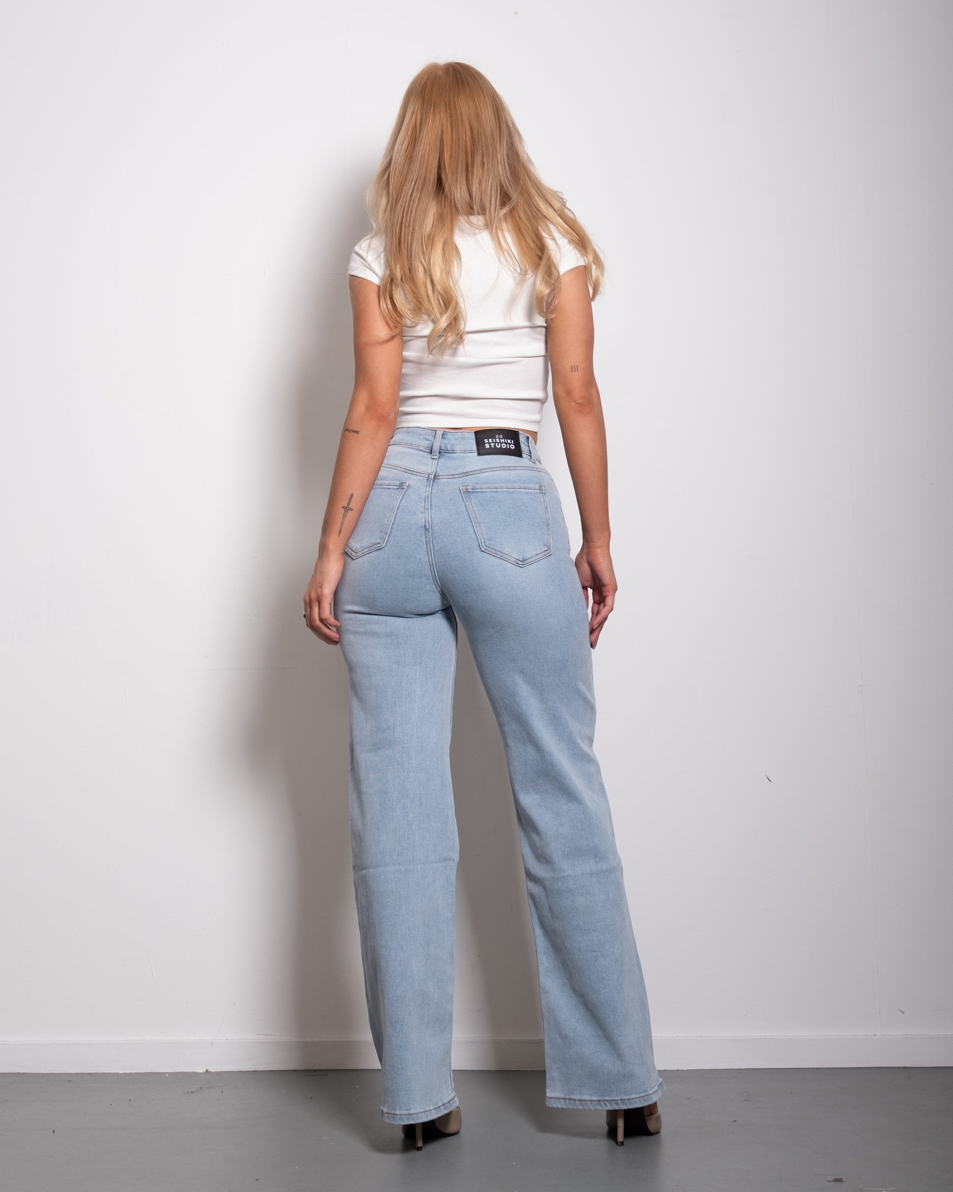 STRETCHY LIGHT BLUE WIDE LEG JEANS WITH SLANTED BUTTON - INSEAM 81CM | SEISHIKI STUDIO