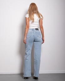 STRETCHY LIGHT BLUE WIDE LEG JEANS WITH SLANTED BUTTON - INSEAM 81CM | SEISHIKI STUDIO