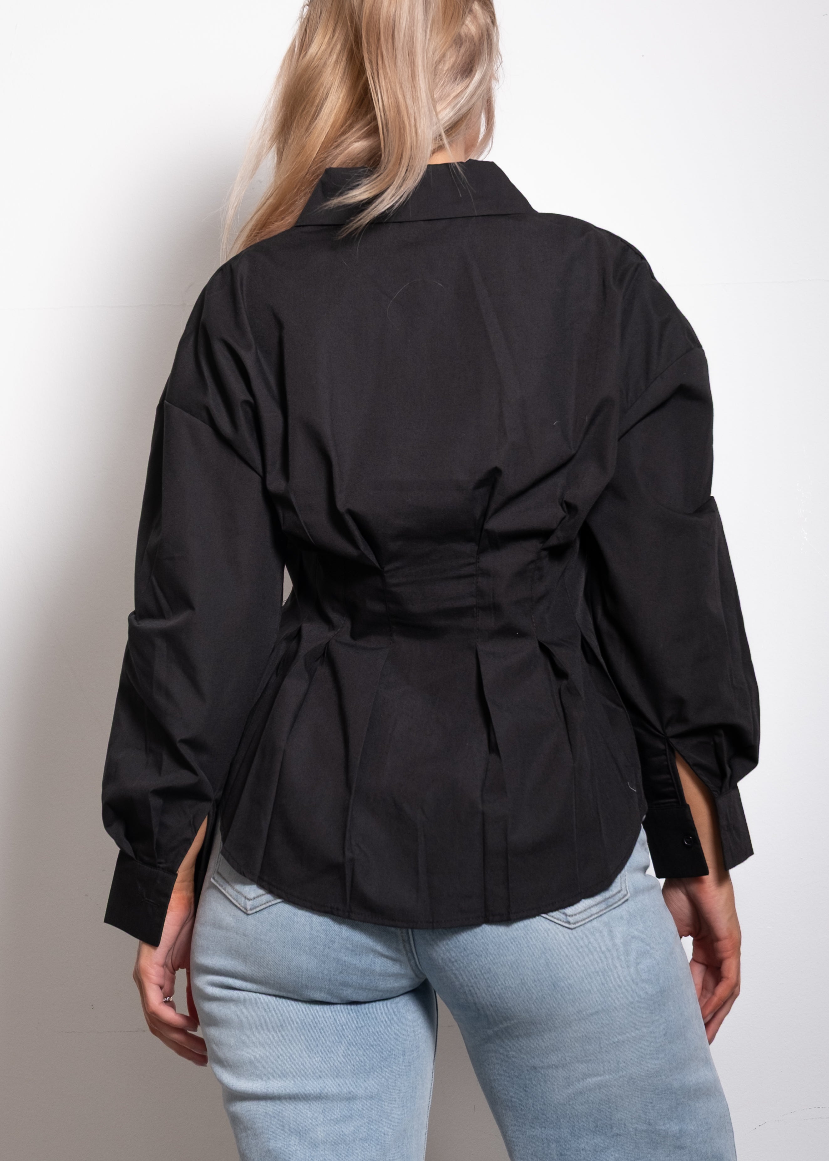 SEISHIKI STUDIO tailored waist basic blouse black