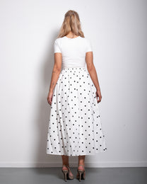 SEISHIKI STUDIO maxi length white polkadot skirt with stretch