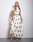 SEISHIKI STUDIO super stretchy flowy polakot skirt white