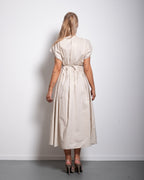 Shape enhancing cotton pleated shortsleeve front tie dress beige | SEISHIKI STUDIO