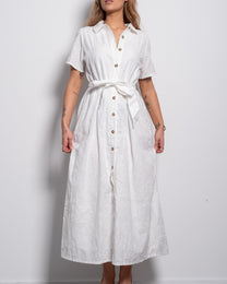 Curvy White Button Front Shirt Maxi Dress with Tie Waist – SEISHIKI STUDIO