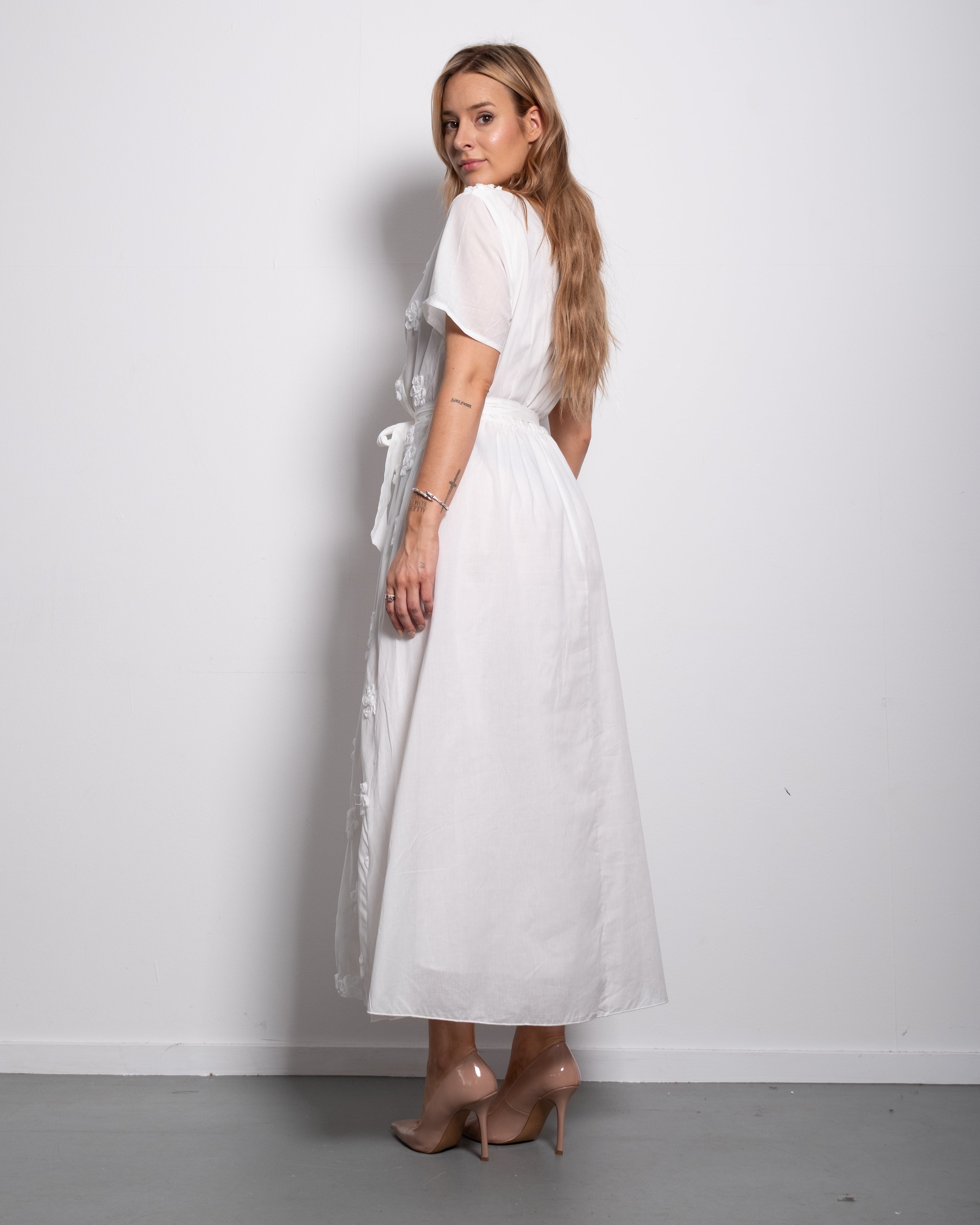 Plus Size White Floral Textured Wrap Maxi Dress | SEISHIKI STUDIO