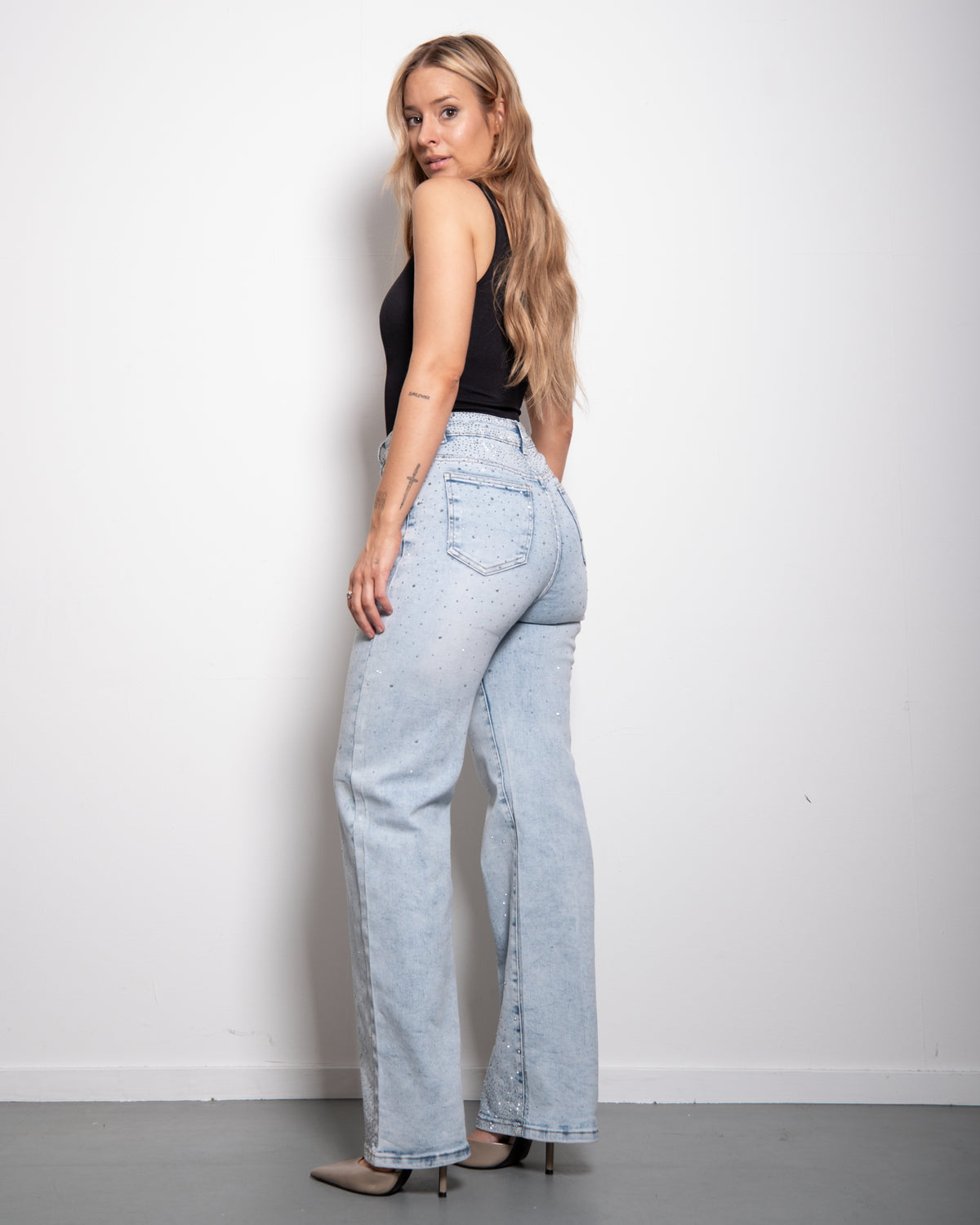 INSEAM 80CM - LIGHT WASH WITH DARK SHADING CRYSTAL JEANS | SEISHIKI STUDIO