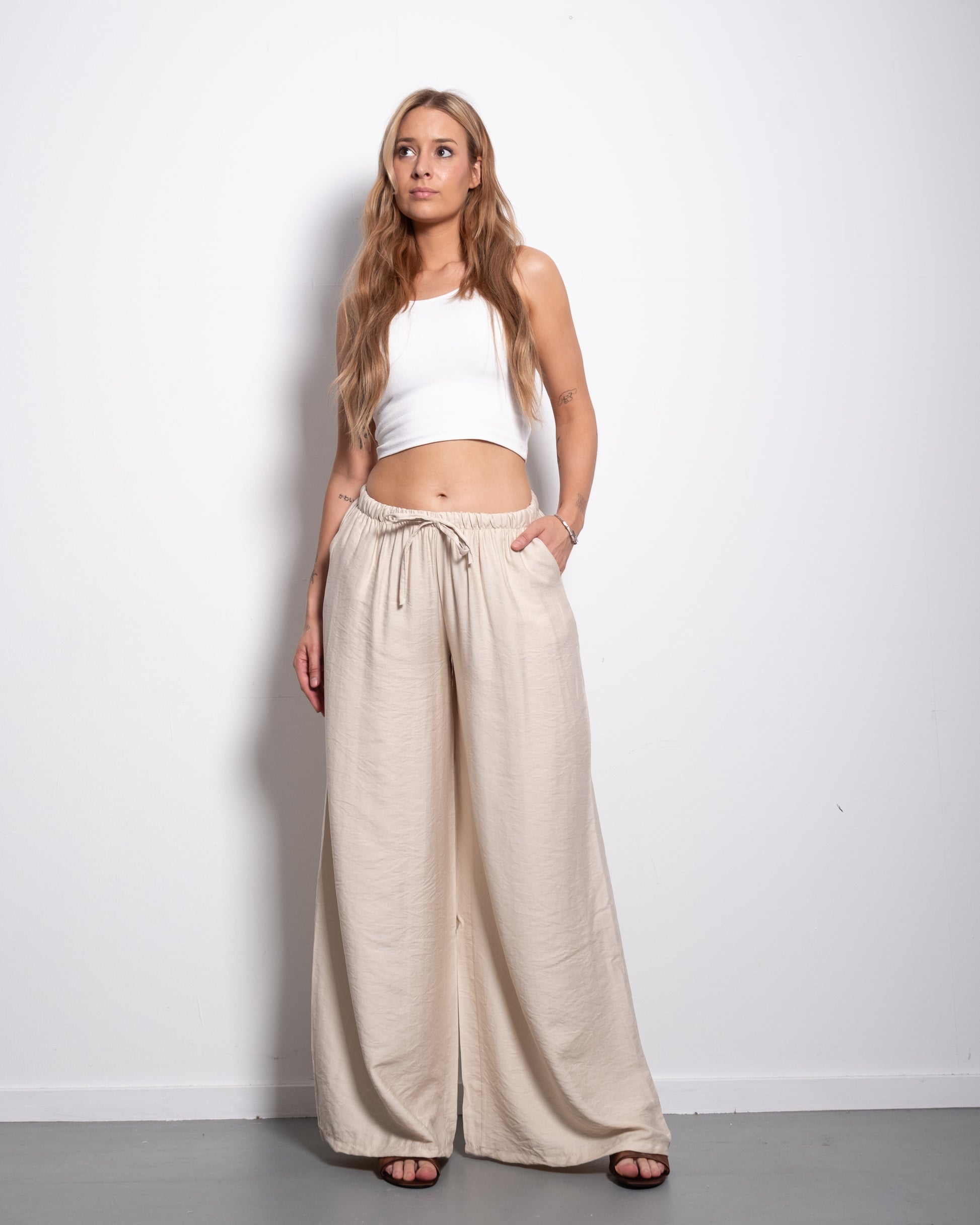 Flowy Drawstring Wide Leg Trousers Cream | SEISHIKI STUDIO