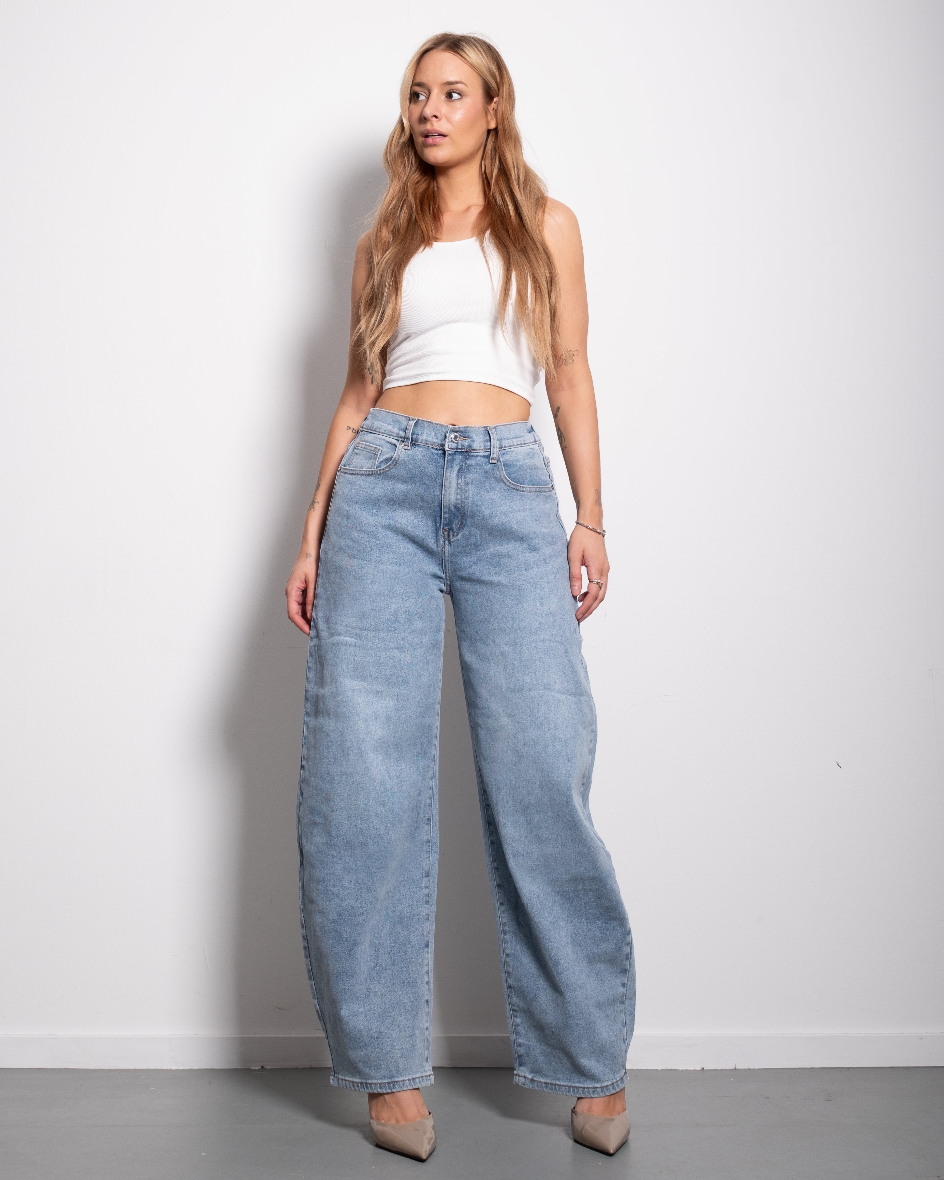 Medium Wash With Stretchy Back Balloon Jeans With Brown Patch  | SEISHIKI STUDIO
