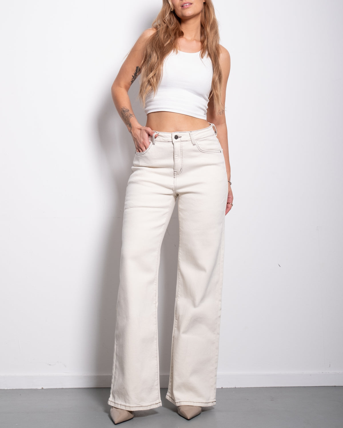 INSEAM 78CM - Cream With Accent Stitching Wide Leg Jeans With Red Patch | SEISHIKI STUDIO