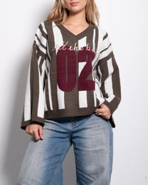 Varsity Stripe V-Neck Sweater Green/White | SEISHIKI STUDIO
