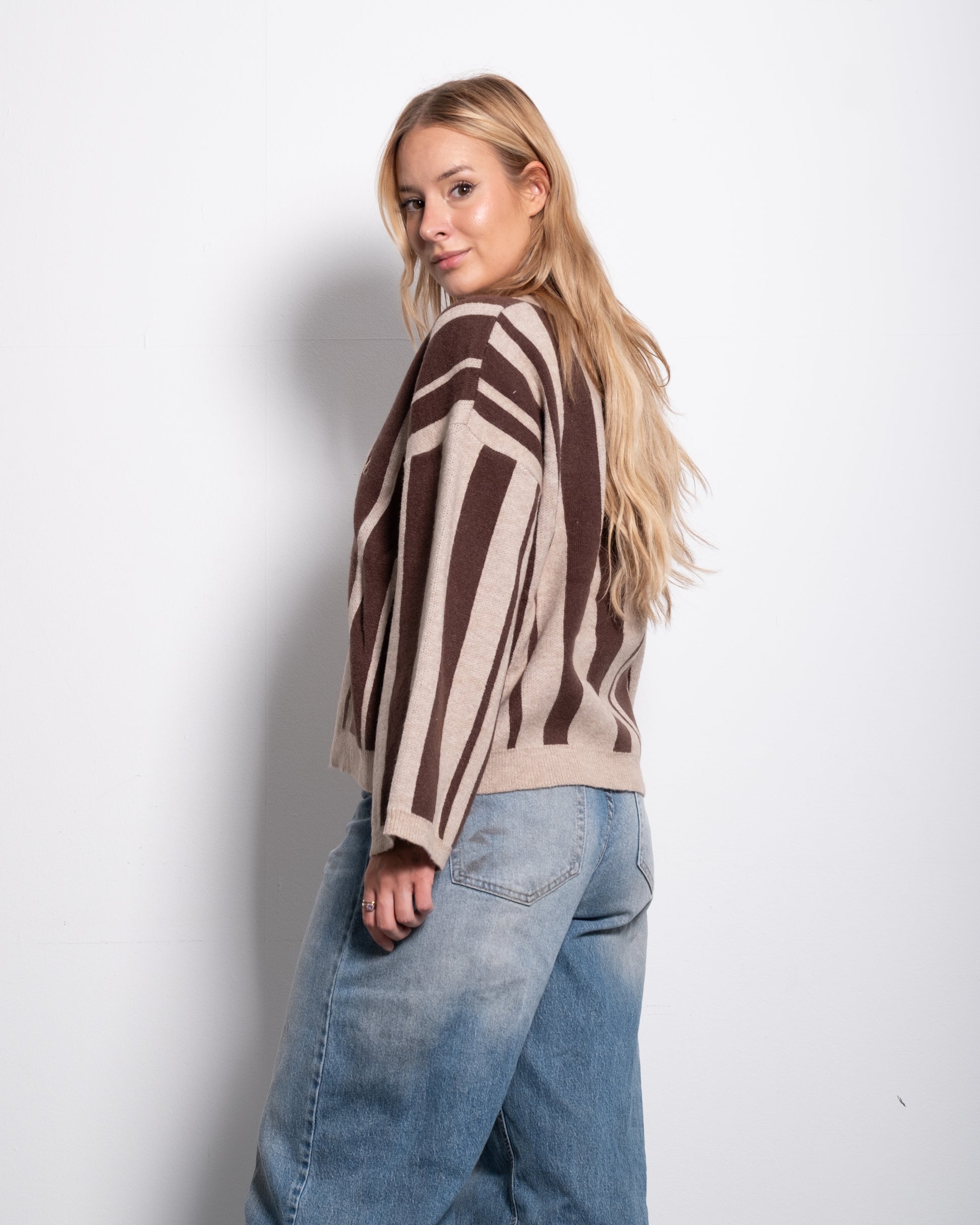 Varsity Stripe V-Neck Sweater Brown/Beige | SEISHIKI STUDIO