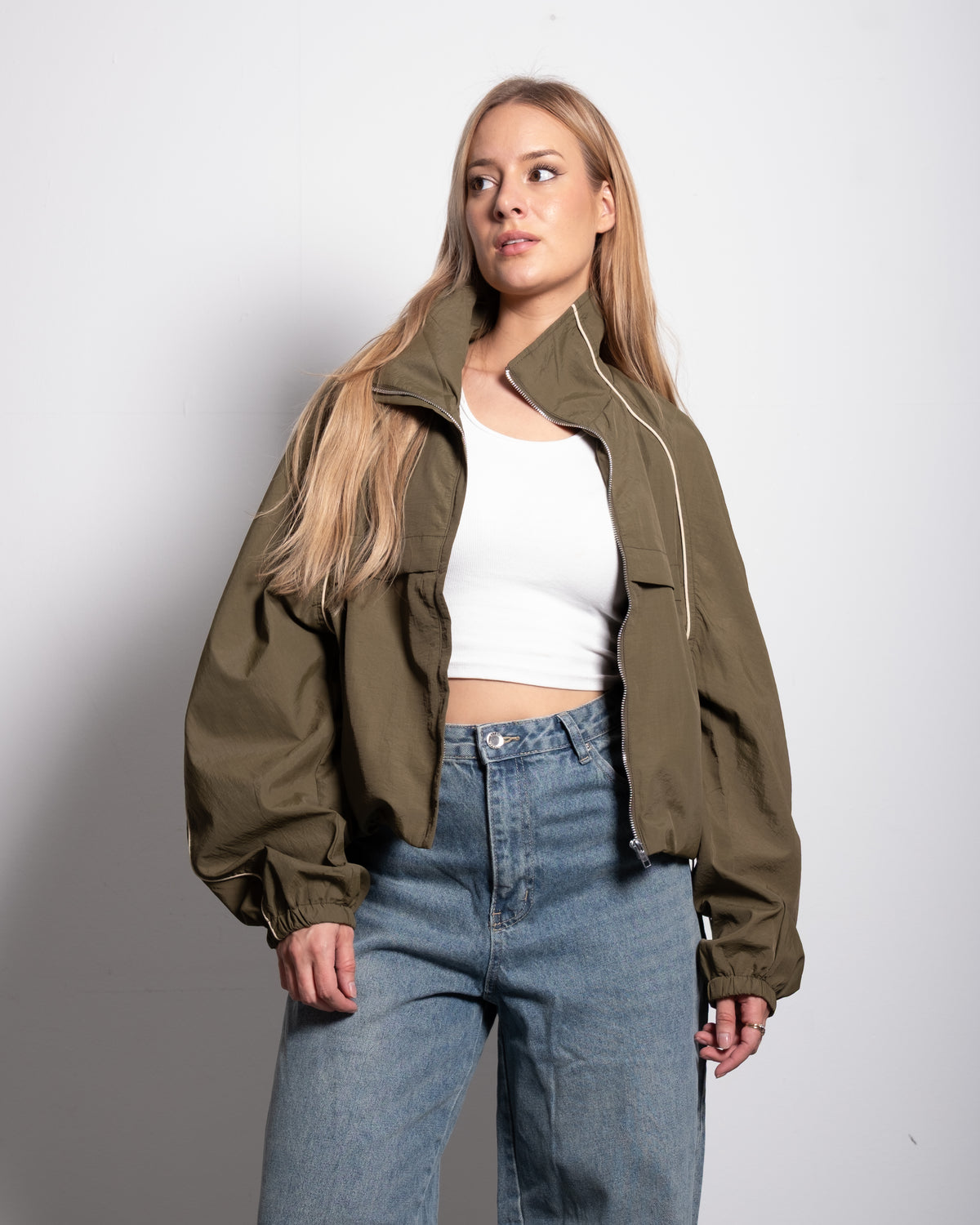 Oversized Contrast Piping Drawstring Windbreaker Jacket Green | SEISHIKI STUDIO
