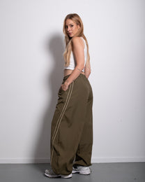 Wide Leg Contrast Piping Drawstring Track Pants Green | SEISHIKI STUDIO