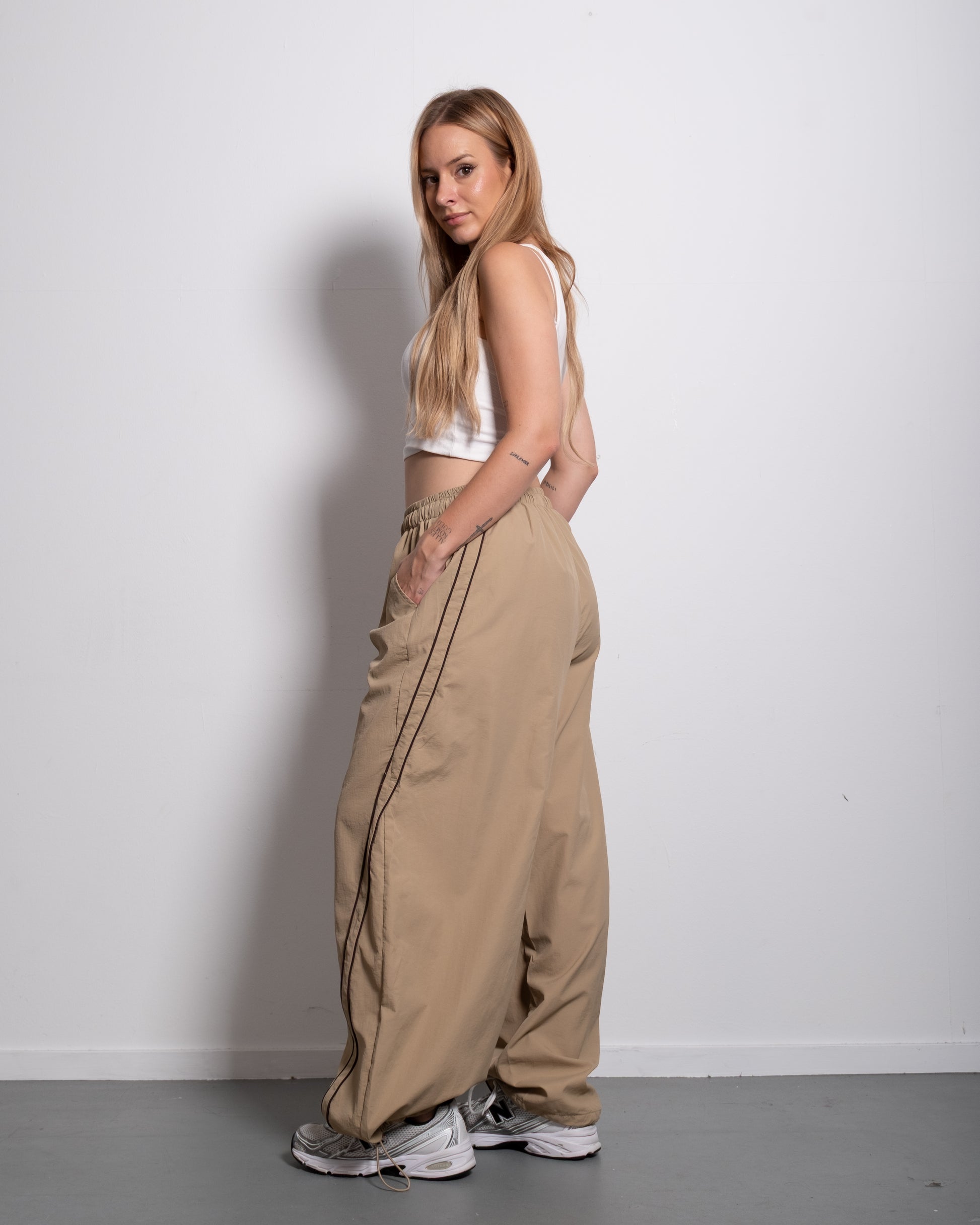 Wide Leg Contrast Piping Drawstring Track Pants Taupe | SEISHIKI STUDIO