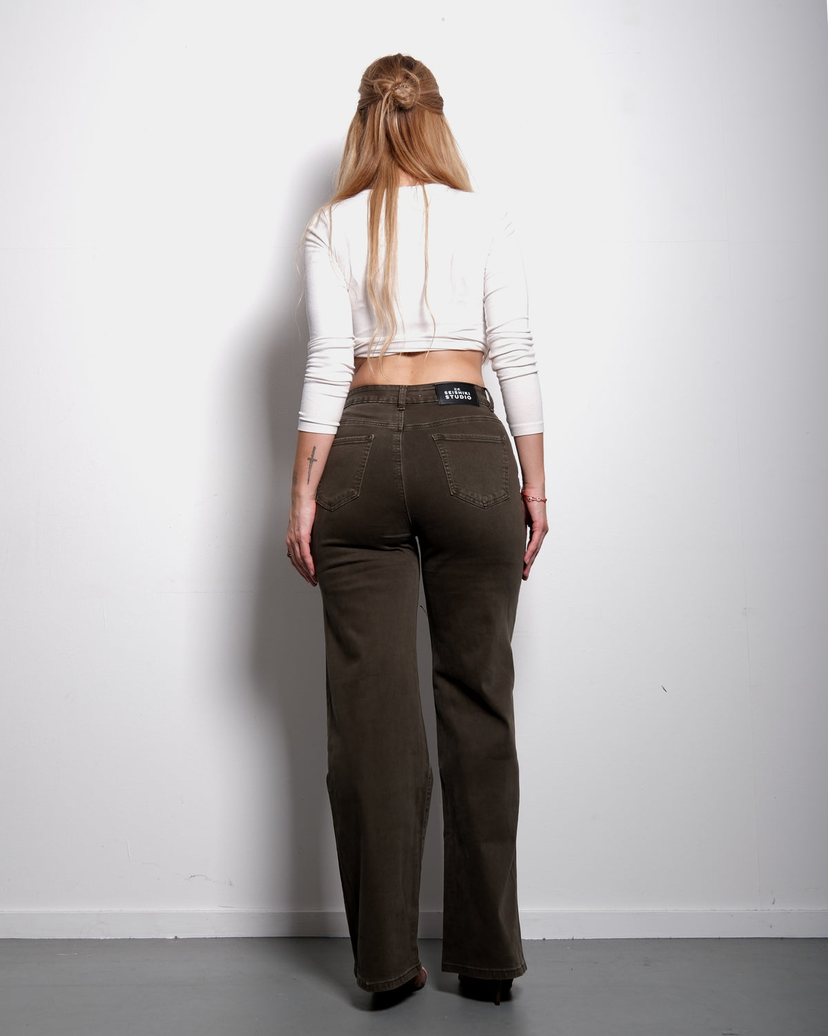 #002 - INSEAM 78CM - THE BAGGY STRAIGHT LEG STRETCHY Jeans OLIVE | SEISHIKI STUDIO