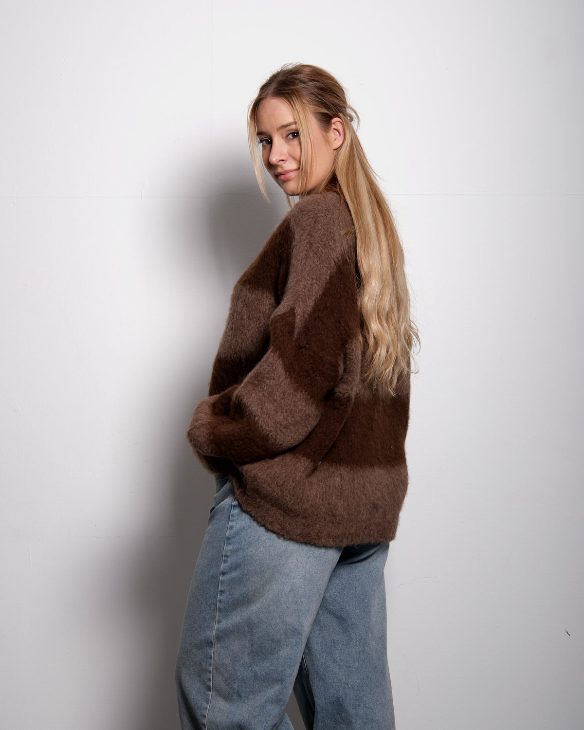 Fluffy Striped Sweater Taupe and Brown | SEISHIKI STUDIO